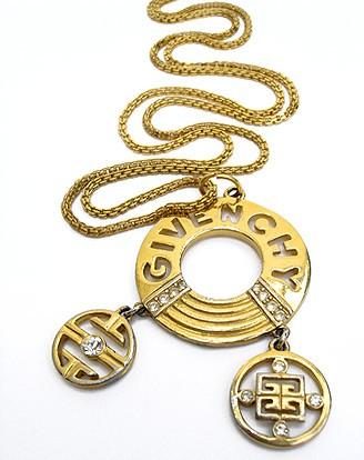 70S GIVENCHY 
 CHARM NECKLACE